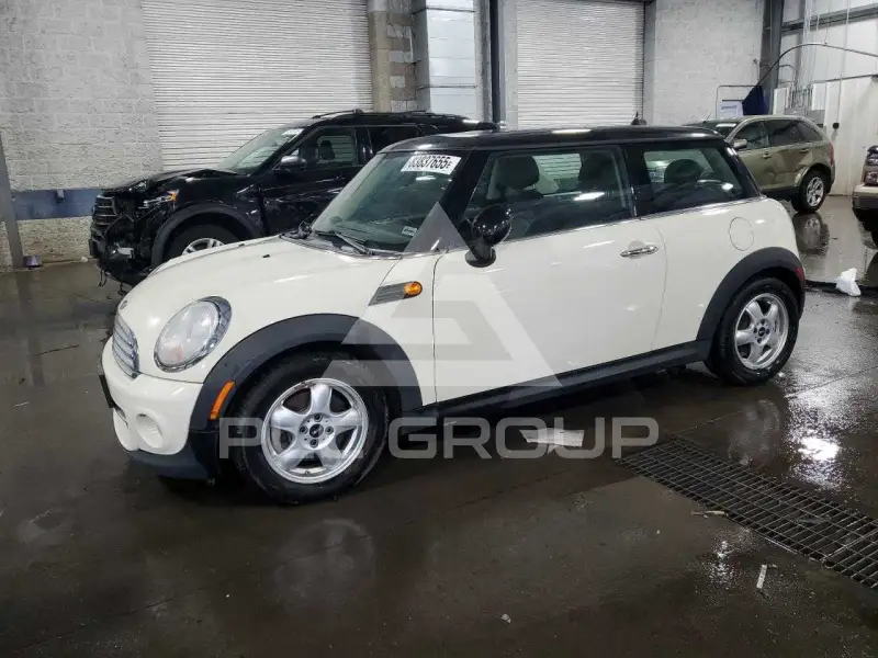 2011 Mini COOPER фото