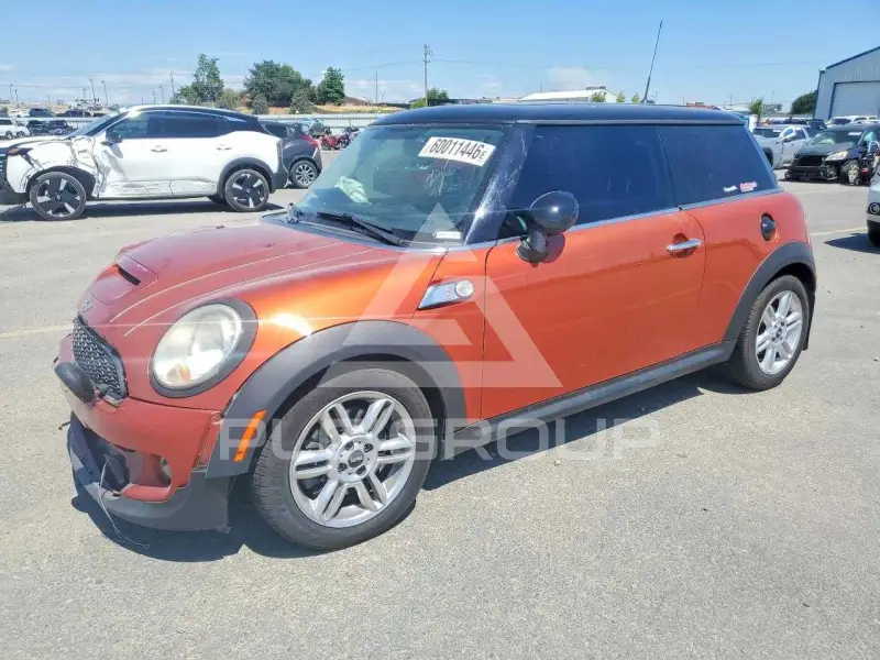 2011 Mini COOPER фото
