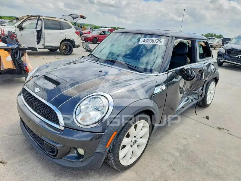 2011 Mini COOPER фото