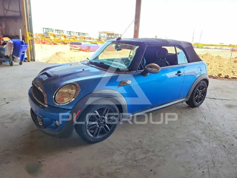 2011 Mini COOPER photo
