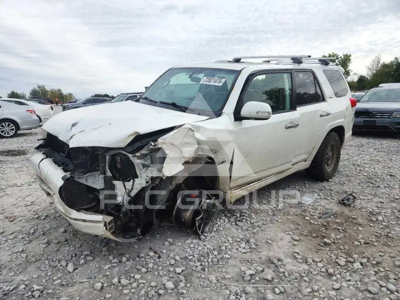2011 Toyota 4 RUNNER фото