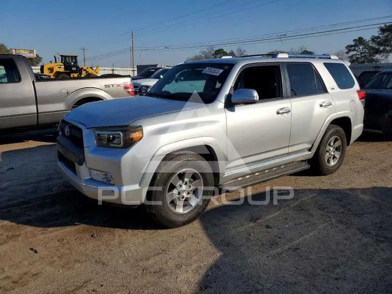 2011 Toyota 4 RUNNER photo