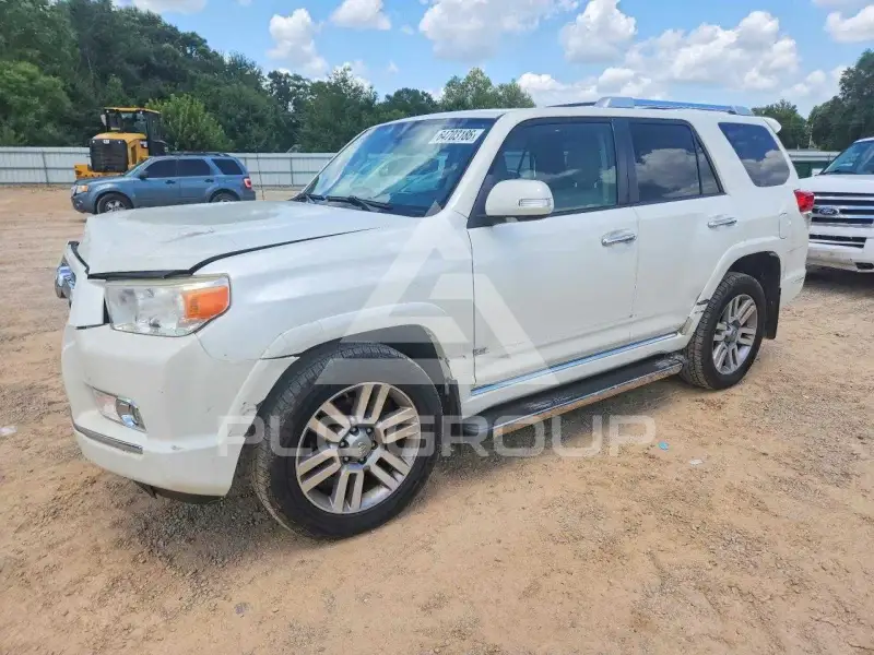 2011 Toyota 4 RUNNER photo