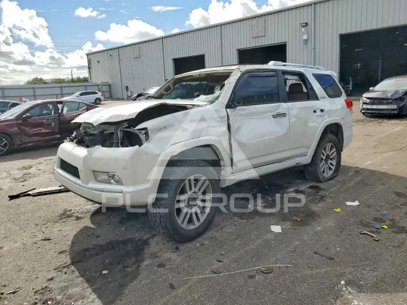 2011 Toyota 4 RUNNER фото