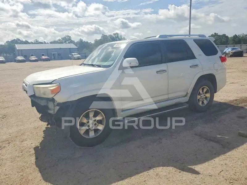 2011 Toyota 4 RUNNER фото