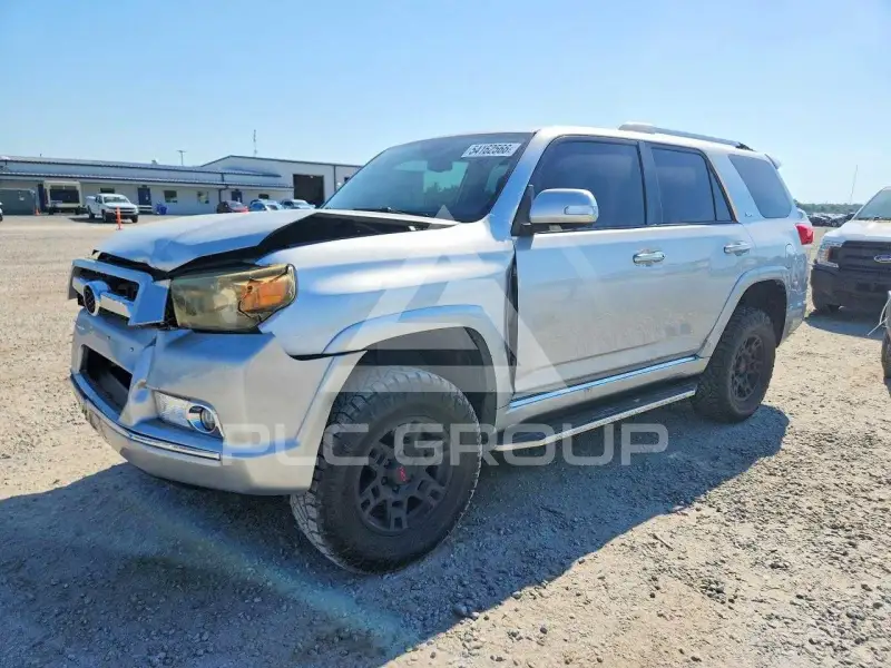 2011 Toyota 4 RUNNER photo