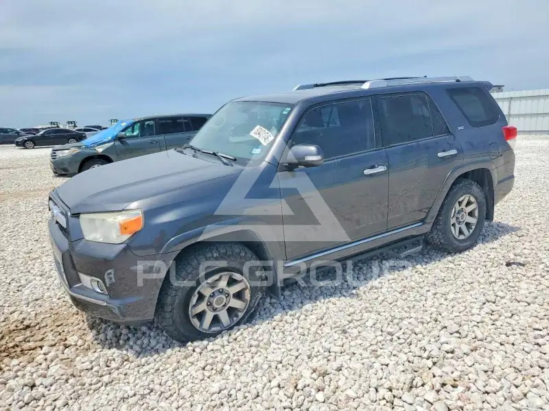 2011 Toyota 4 RUNNER photo