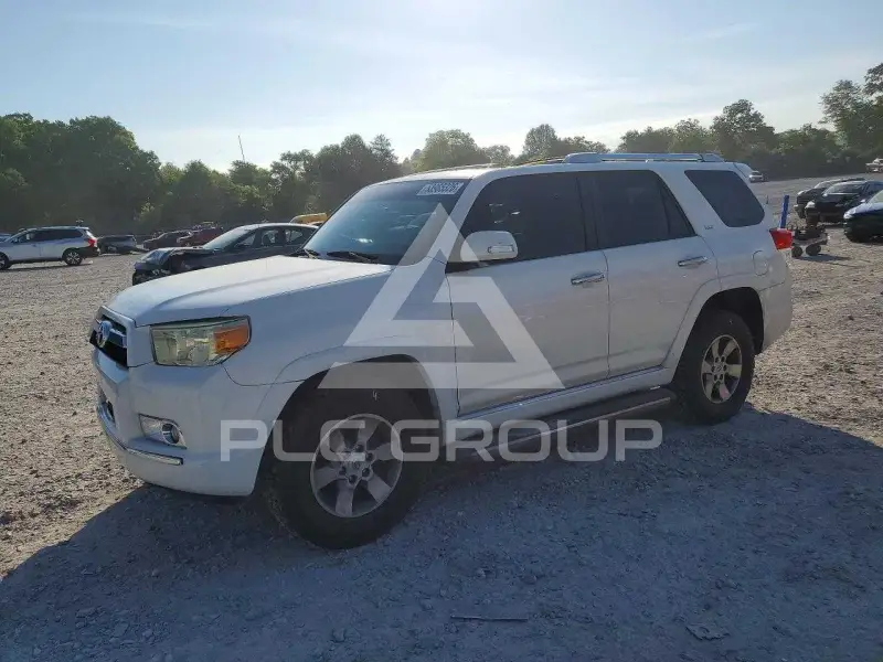 2011 Toyota 4 RUNNER photo