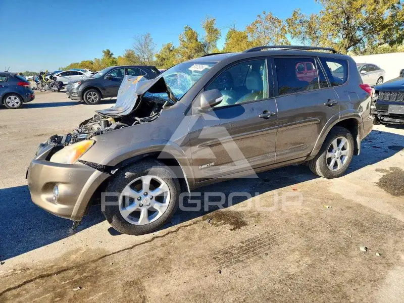 2011 Toyota RAV4 фото