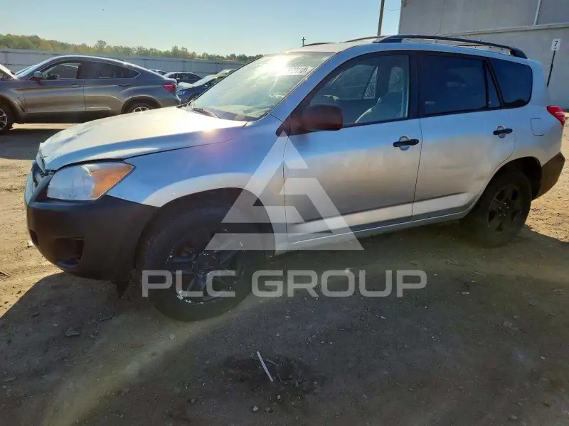 2011 Toyota RAV4 photo