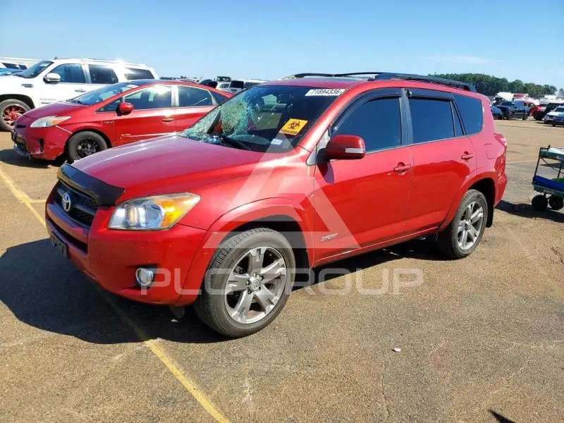 2011 Toyota RAV4 photo
