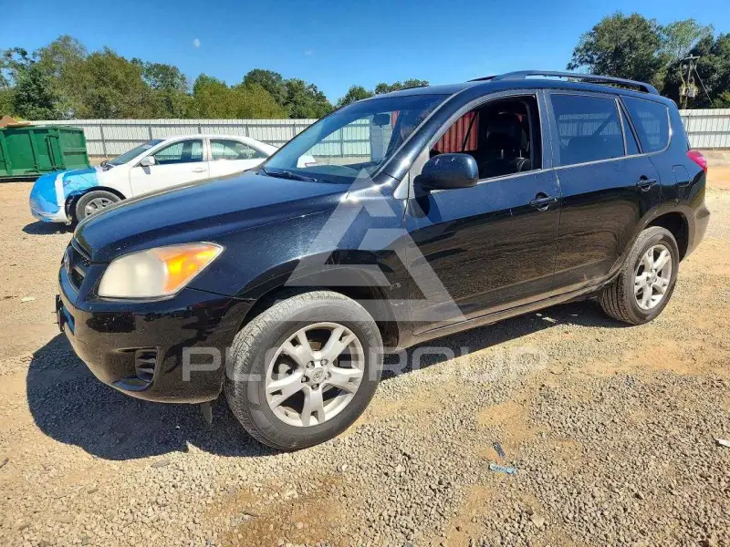 2011 Toyota RAV4 photo