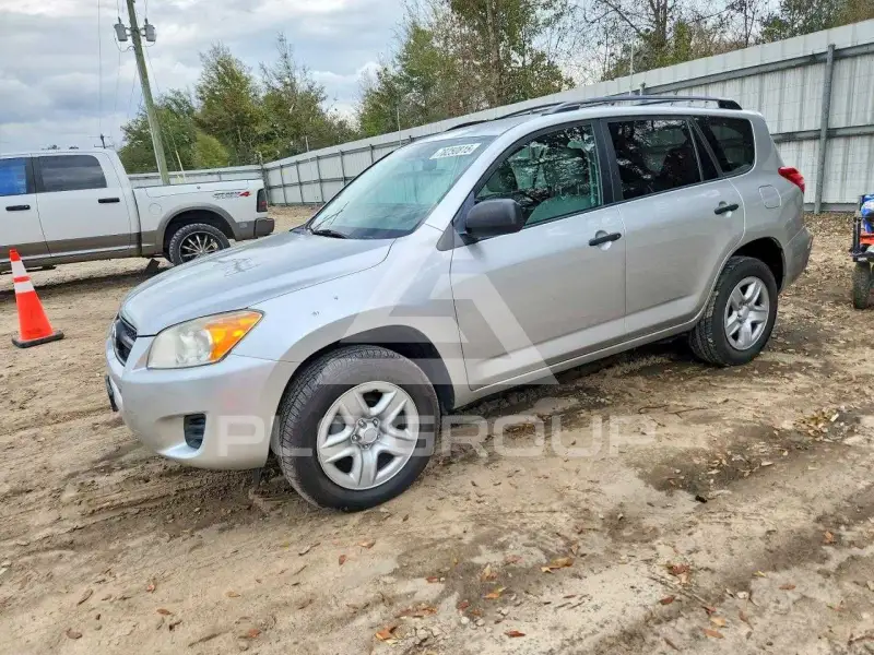 2011 Toyota RAV4 photo
