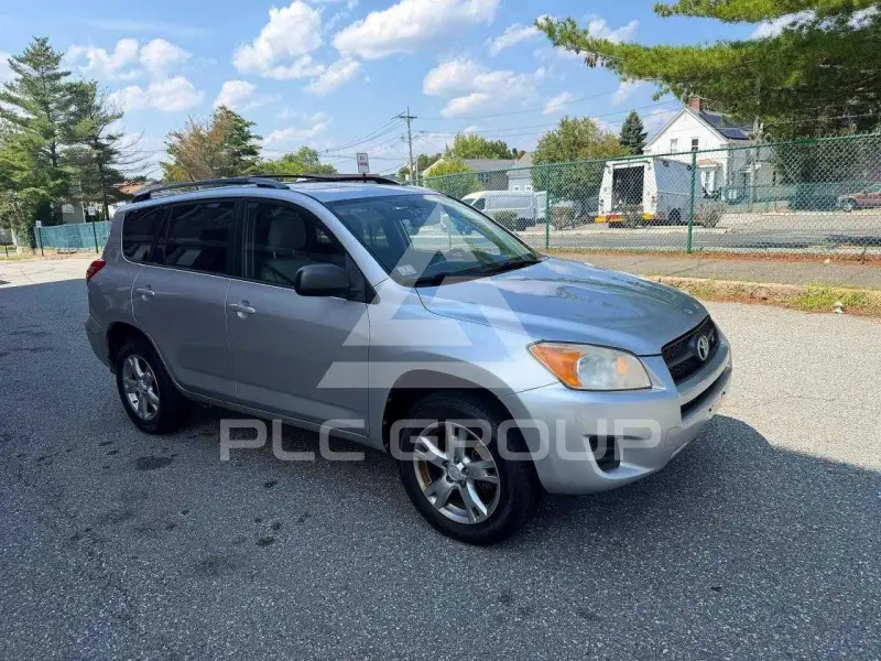 2011 Toyota RAV4 photo
