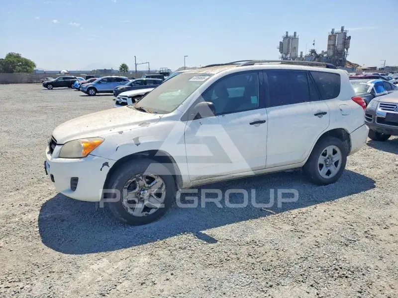 2011 Toyota RAV4 фото
