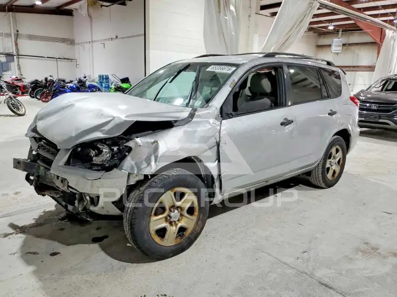 2011 Toyota RAV4 фото