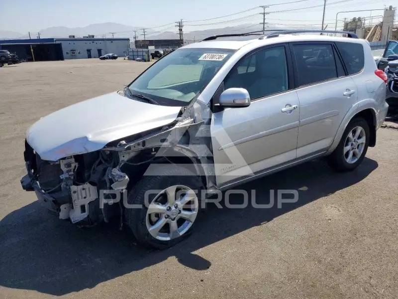 2011 Toyota RAV4 photo