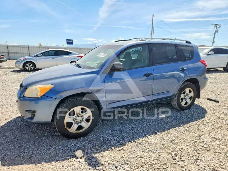 2011 Toyota RAV4 photo