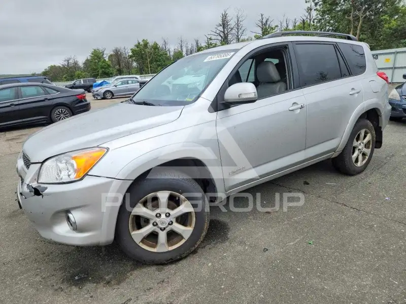2011 Toyota RAV4 фото
