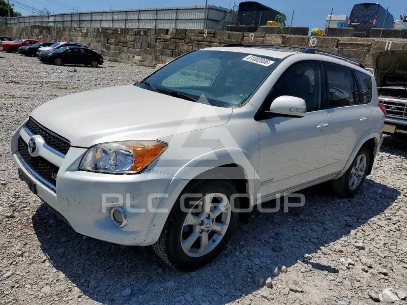 2011 Toyota RAV4 фото