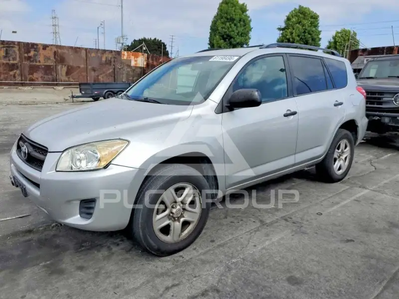 2011 Toyota RAV4 photo