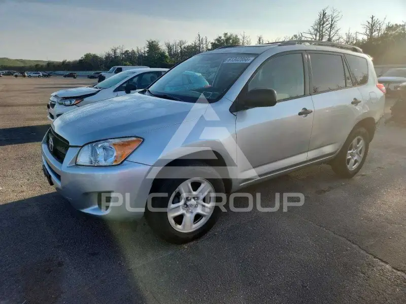 2011 Toyota RAV4 фото