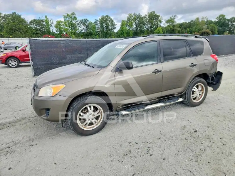 2011 Toyota RAV4 photo