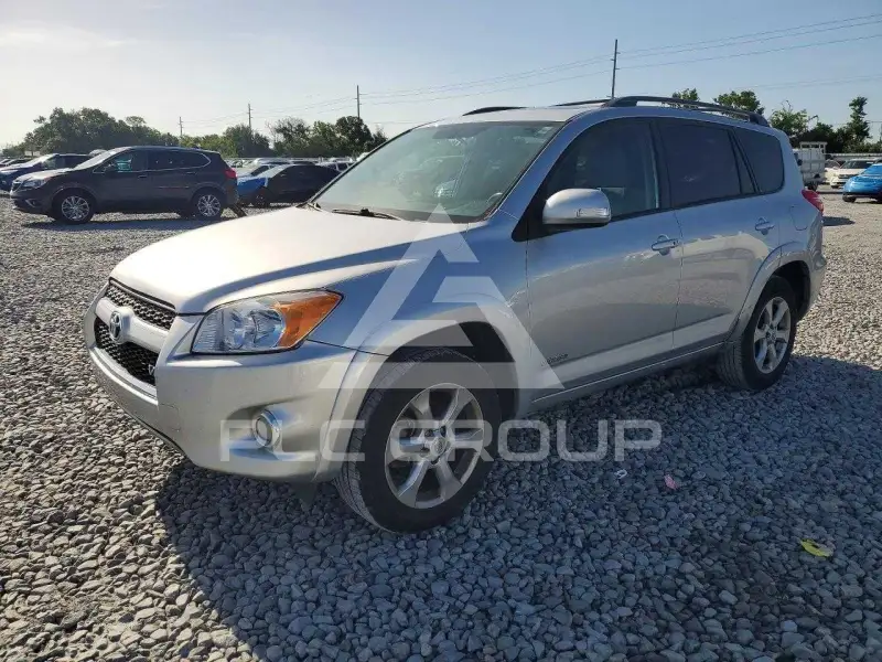 2011 Toyota RAV4 фото