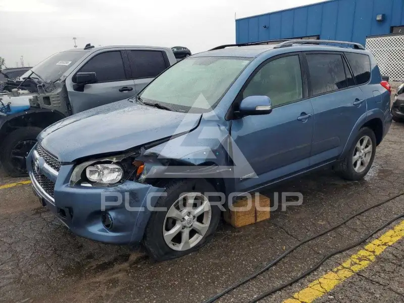 2011 Toyota RAV4 photo