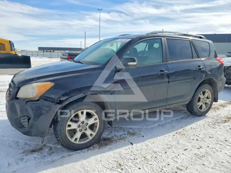 2011 Toyota RAV4 photo