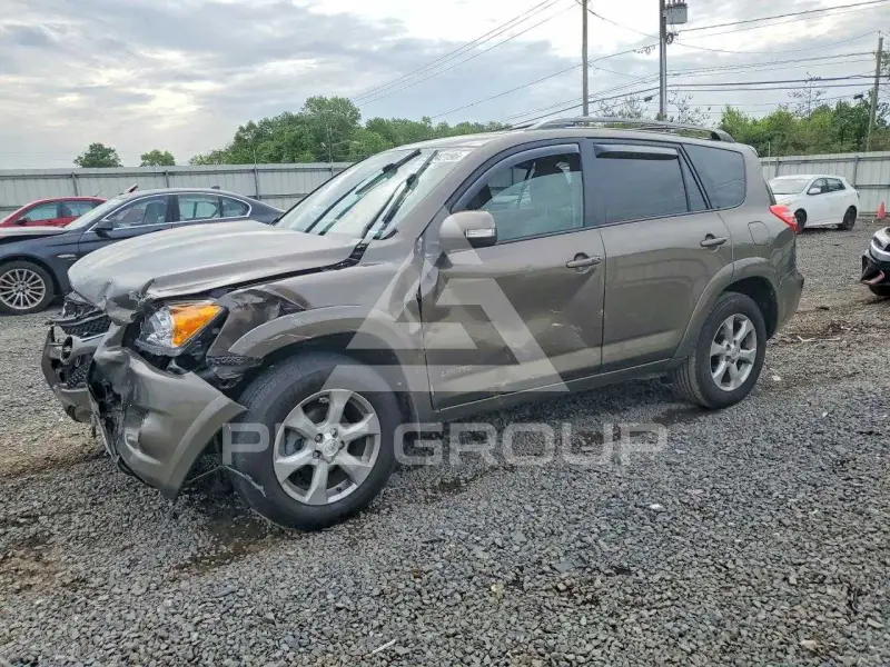 2011 Toyota RAV4 фото