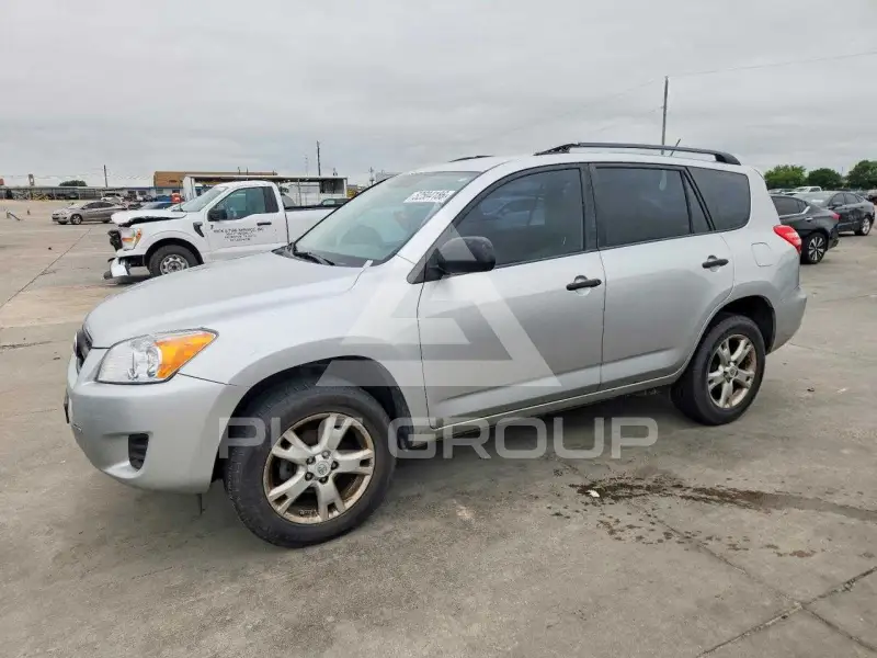 2011 Toyota RAV4 фото