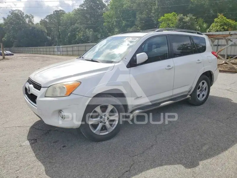 2011 Toyota RAV4 фото