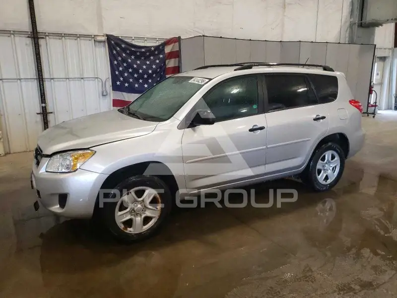 2011 Toyota RAV4 фото
