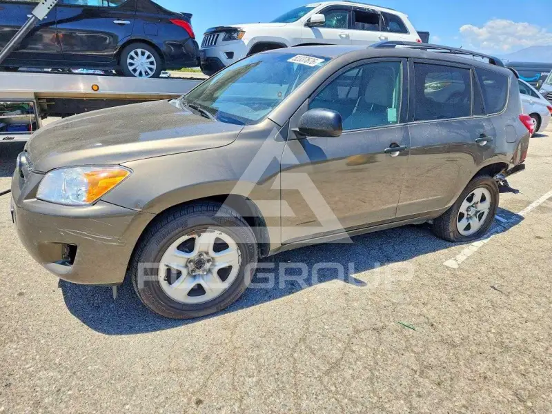 2011 Toyota RAV4 фото