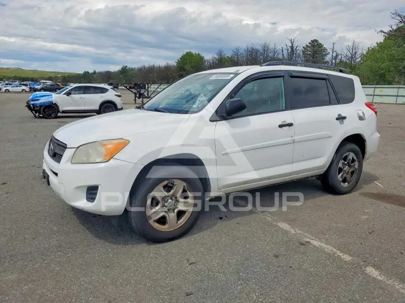 2011 Toyota RAV4 photo