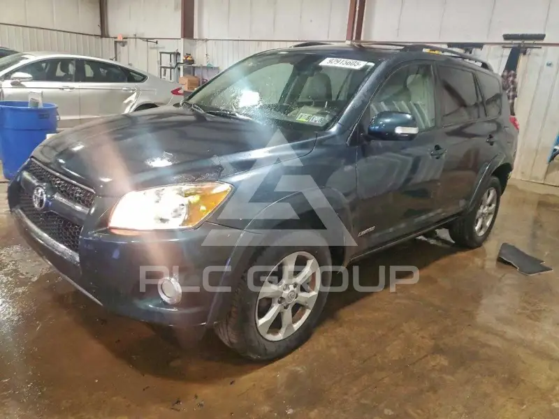 2011 Toyota RAV4 фото