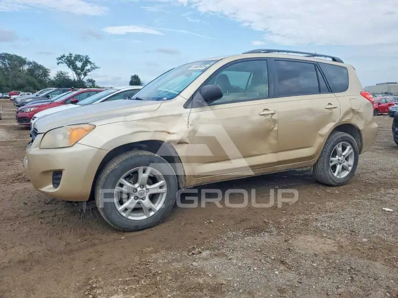 2011 Toyota RAV4 photo