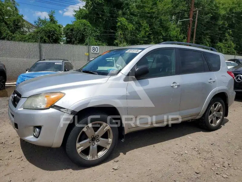 2011 Toyota RAV4 фото