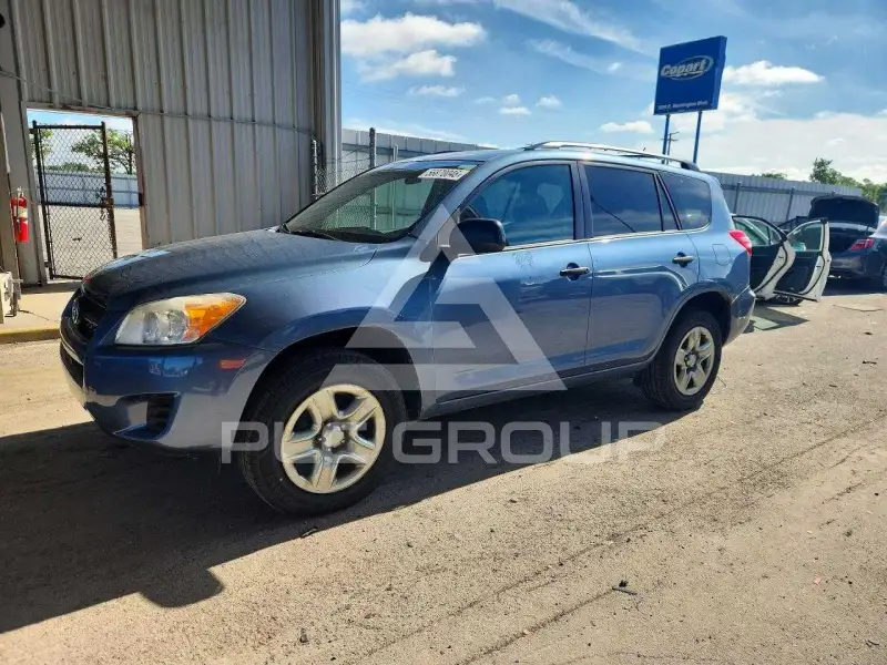 2011 Toyota RAV4 photo