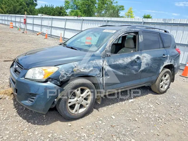 2011 Toyota RAV4 фото
