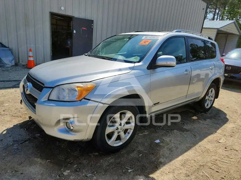 2011 Toyota RAV4 photo