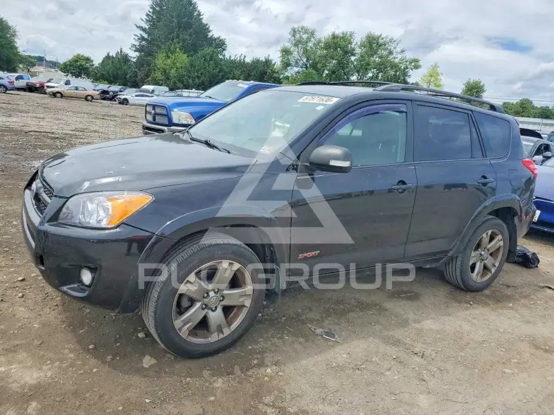 2011 Toyota RAV4 photo
