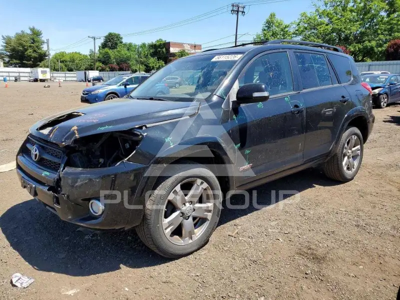 2011 Toyota RAV4 photo