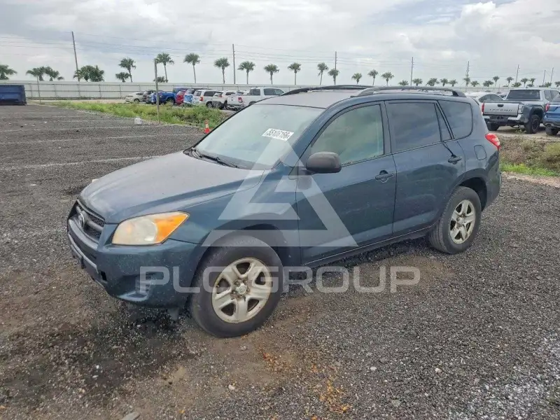 2011 Toyota RAV4 photo