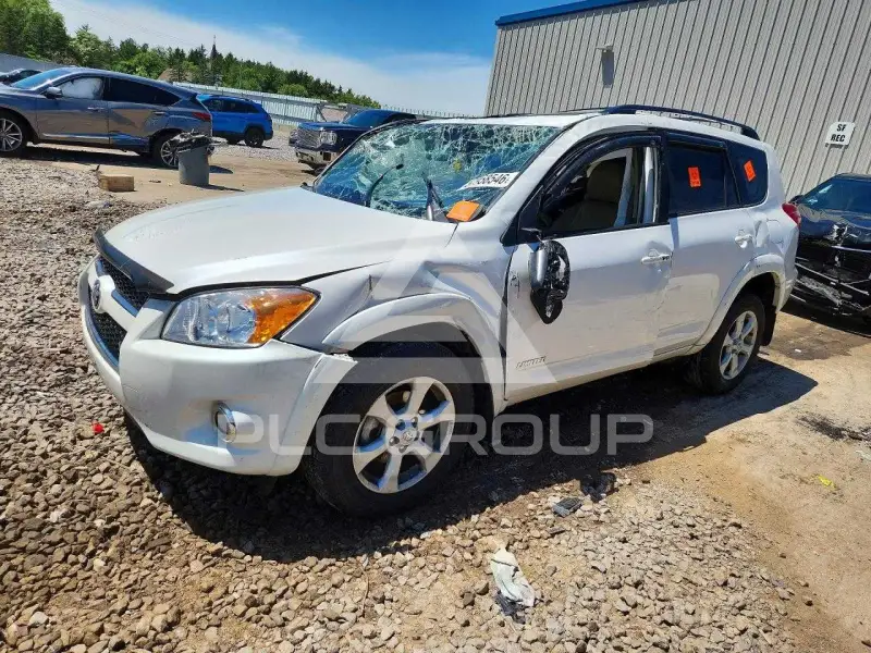 2011 Toyota RAV4 photo