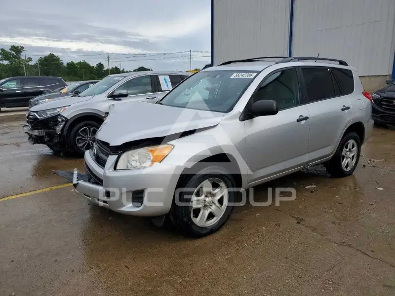 2011 Toyota RAV4 photo