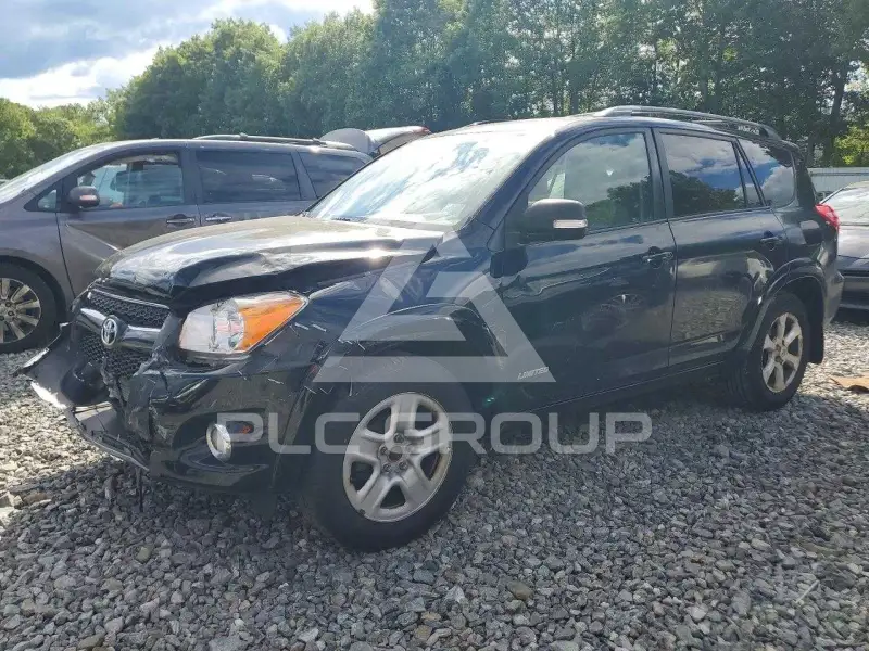 2011 Toyota RAV4 photo