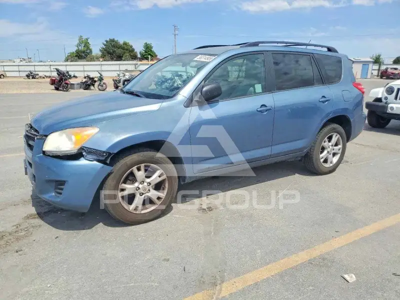 2011 Toyota RAV4 photo