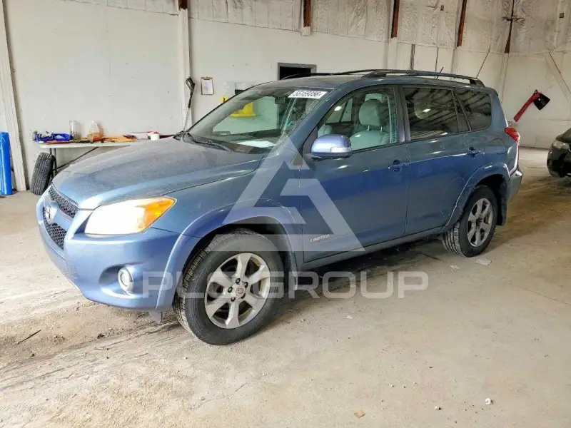 2011 Toyota RAV4 photo